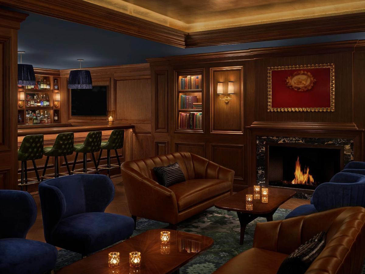The Newbury Boston Hotell Eksteriør bilde The Library at The Ivy