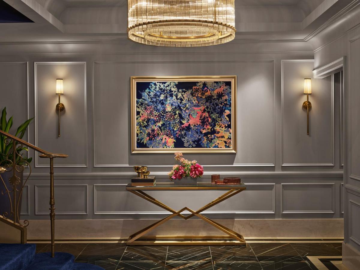 The Newbury Boston Hotell Eksteriør bilde The lobby of the hotel